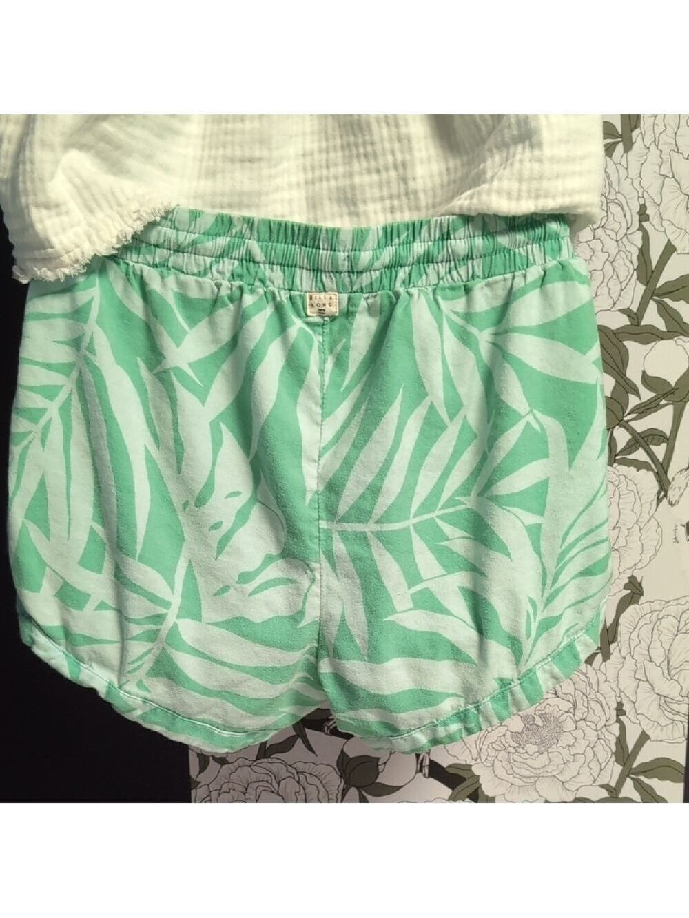 Billabong Mint Leaf Print Women's Cotton Shorts - Picture 4 of 8